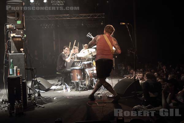 THEE OH SEES - 2015-05-22 - PARIS - Espace Charlie Parker - Grande Halle - 